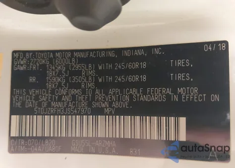 2018 Toyota Highlander Xle z USA, uszkodzony, nr VIN 5TDJZRFH3JS547970